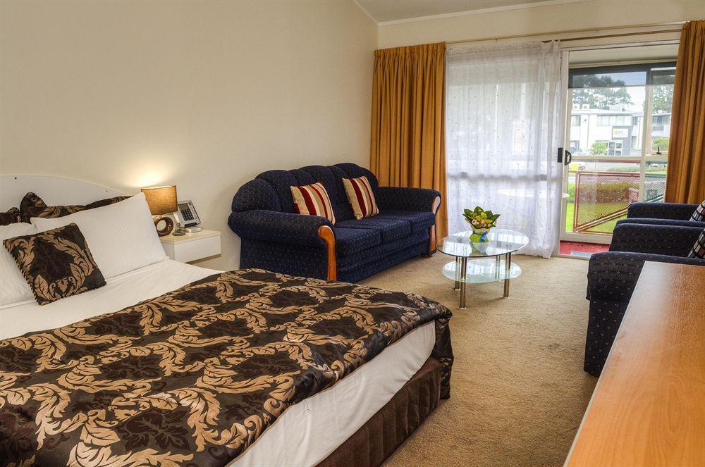 Auckland Airport Pacific Inn ภายนอก รูปภาพ