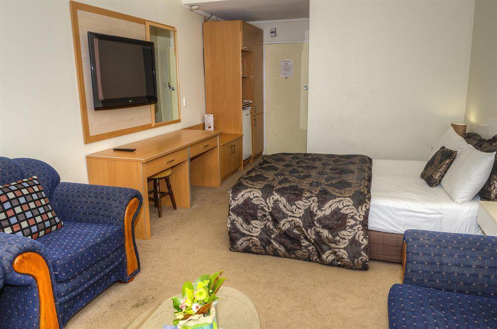 Auckland Airport Pacific Inn ภายนอก รูปภาพ